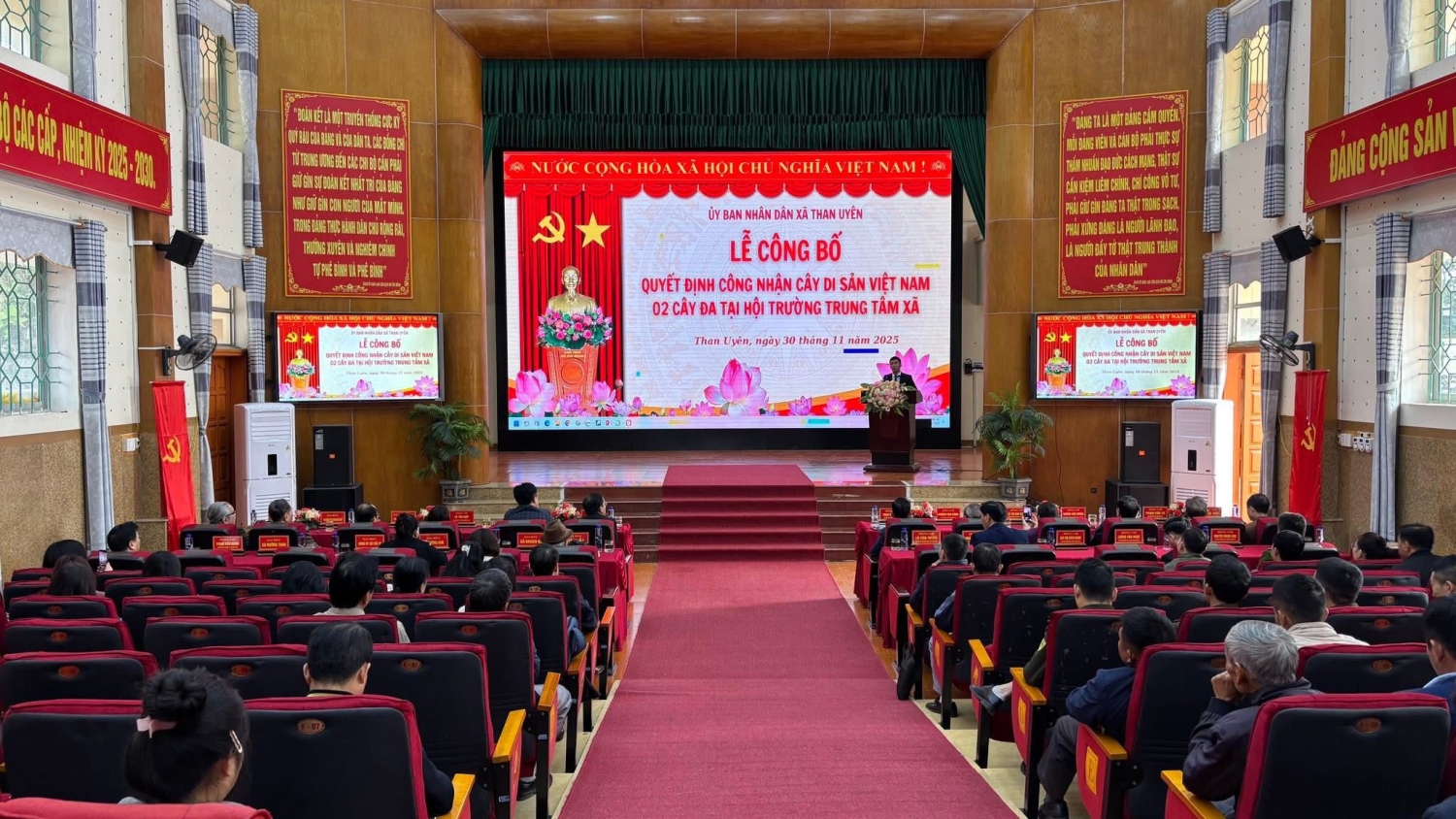 Lễ Công bố công nhận cây di sản Việt Nam