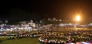 Than Uyên Tổng duyệt màn đồng diễn múa khèn, ô và màn đại xoè