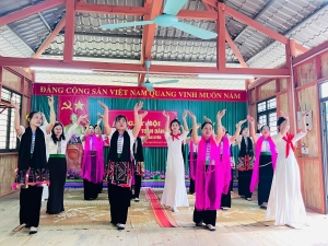 Ngày hội Đại đoàn kết toàn dân tộc bản Co Nọi