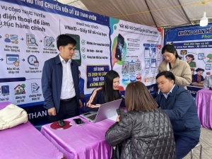 HỖ TRỢ CHUYỂN ĐỔI SỐ – ĐƯA DỊCH VỤ CÔNG ĐẾN GẦN NGƯỜI DÂN